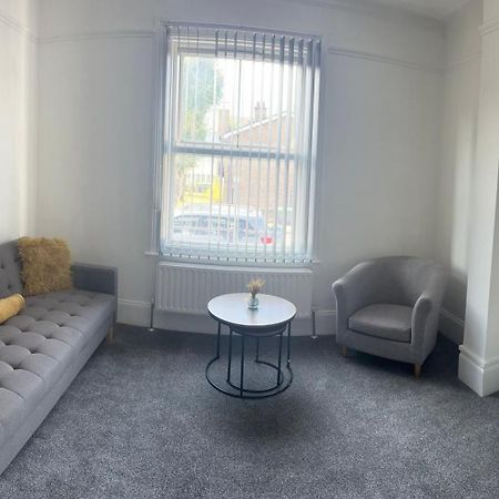 New Apartment 3 Brentford Luaran gambar