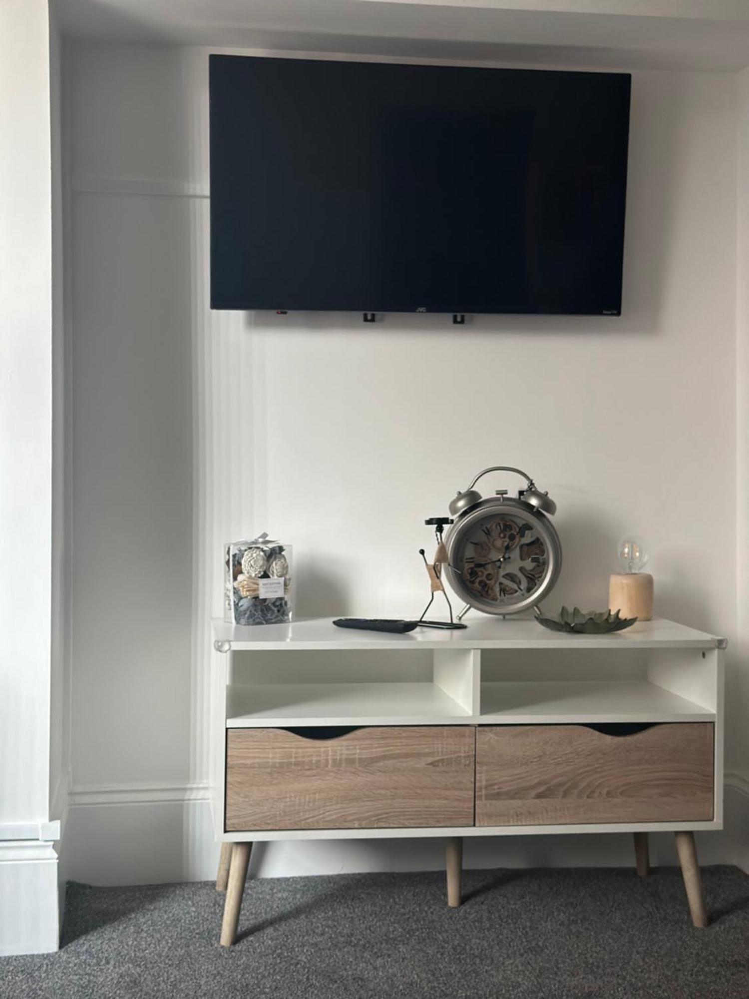 New Apartment 3 Brentford Luaran gambar
